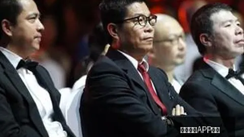 迈克米勒总决赛惊险时刻：鞋带缠脚仍神奇三分，鞋数无关紧要